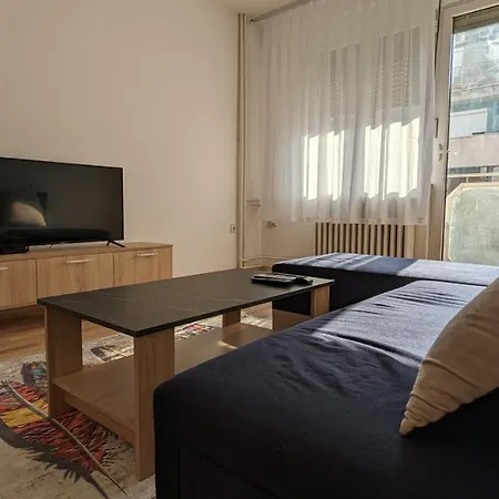 Lungro's Main Square Apartament