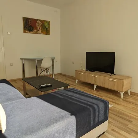 Lungro's Main Square Apartment *
